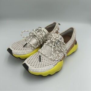 Sorel Women’s Kinetic Impact Lace Sneakers White Yellow Size 6 Shoes